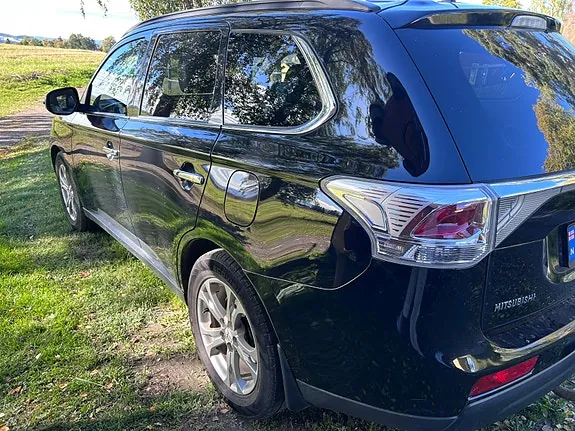 Mitsubishi Outlander 2013 photo 5