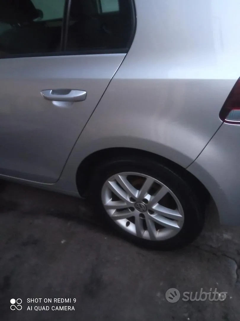 Volkswagen Golf 2012 photo 2