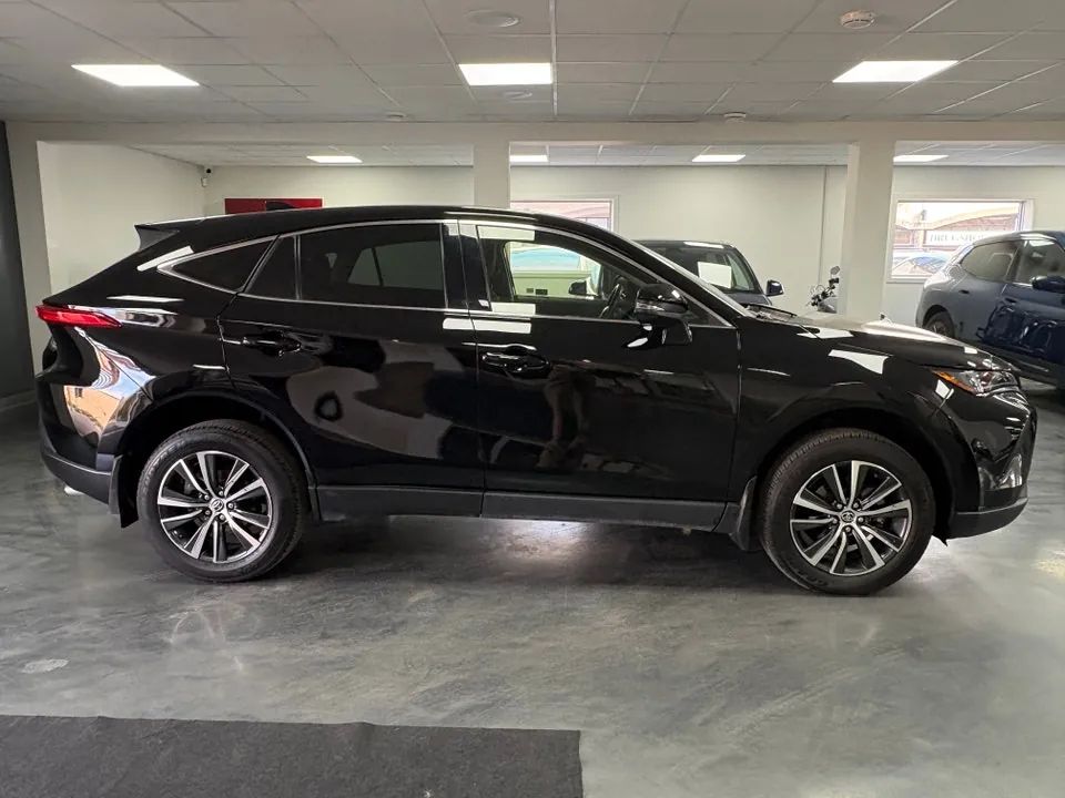 Toyota Venza 2022 photo 5
