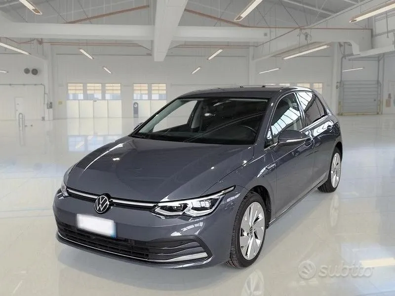 Volkswagen Golf Viii