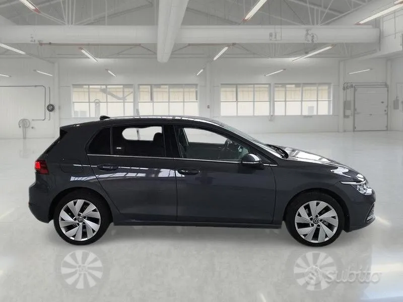 Volkswagen Golf Viii 2023 photo 3