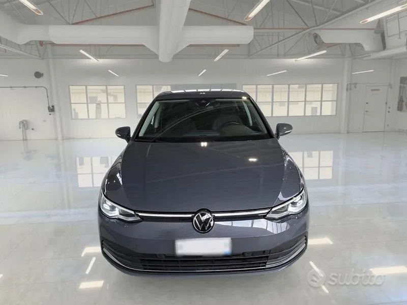 Volkswagen Golf Viii 2023 photo 2