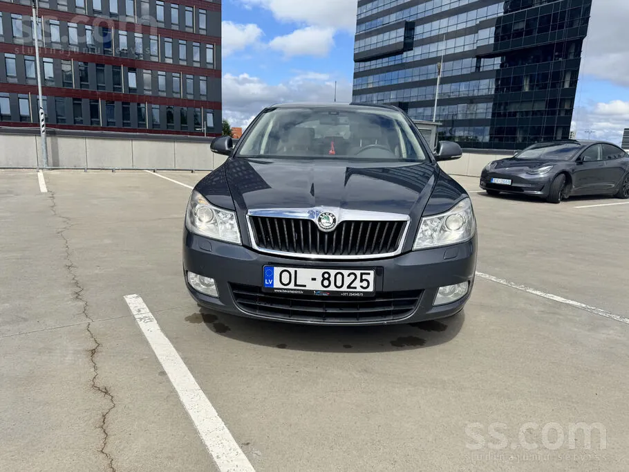 Skoda Octavia 2010 photo 4