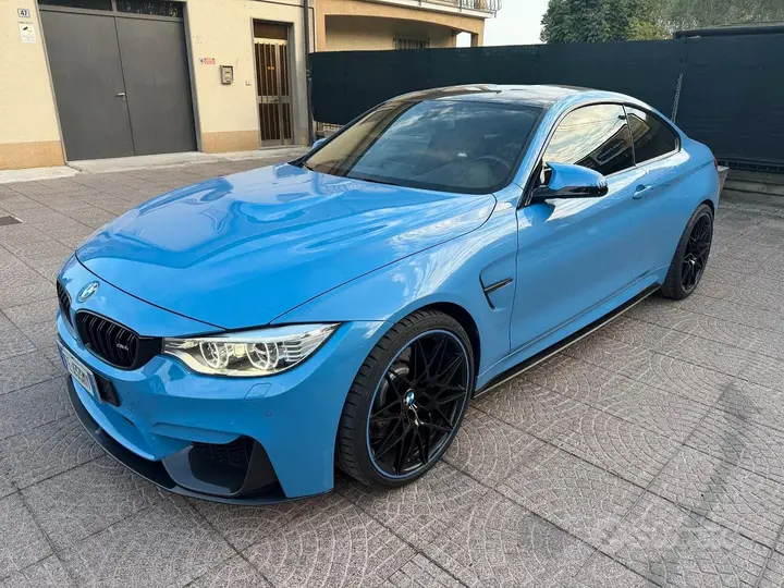 BMW M4 2016 photo 3