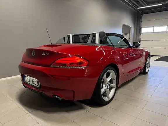 BMW Z4 2011 photo 4