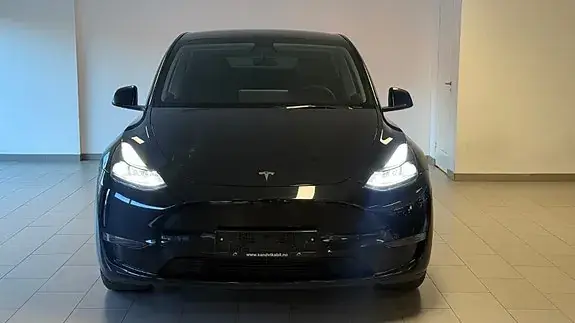 Tesla Model Y 2021 photo 3