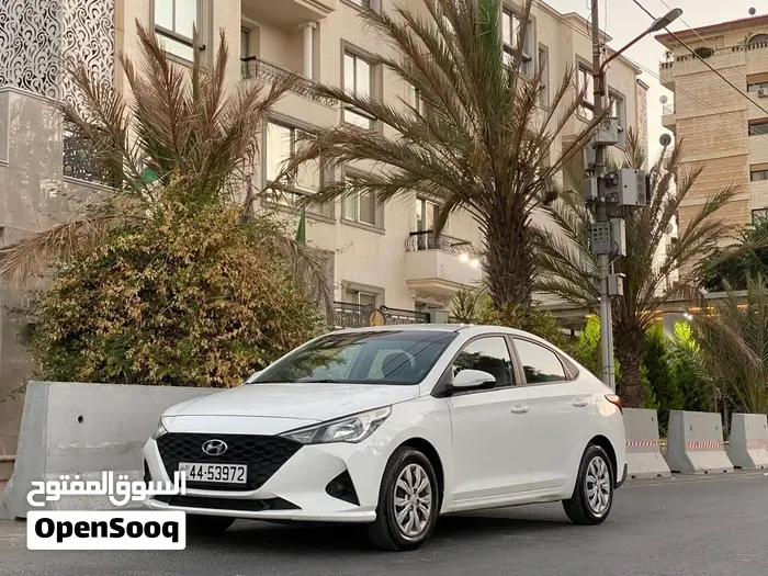 Hyundai Accent 2023 photo 4