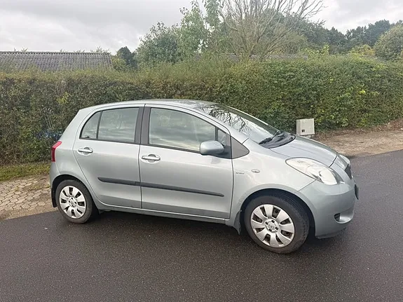 Toyota Yaris 2007 photo 5