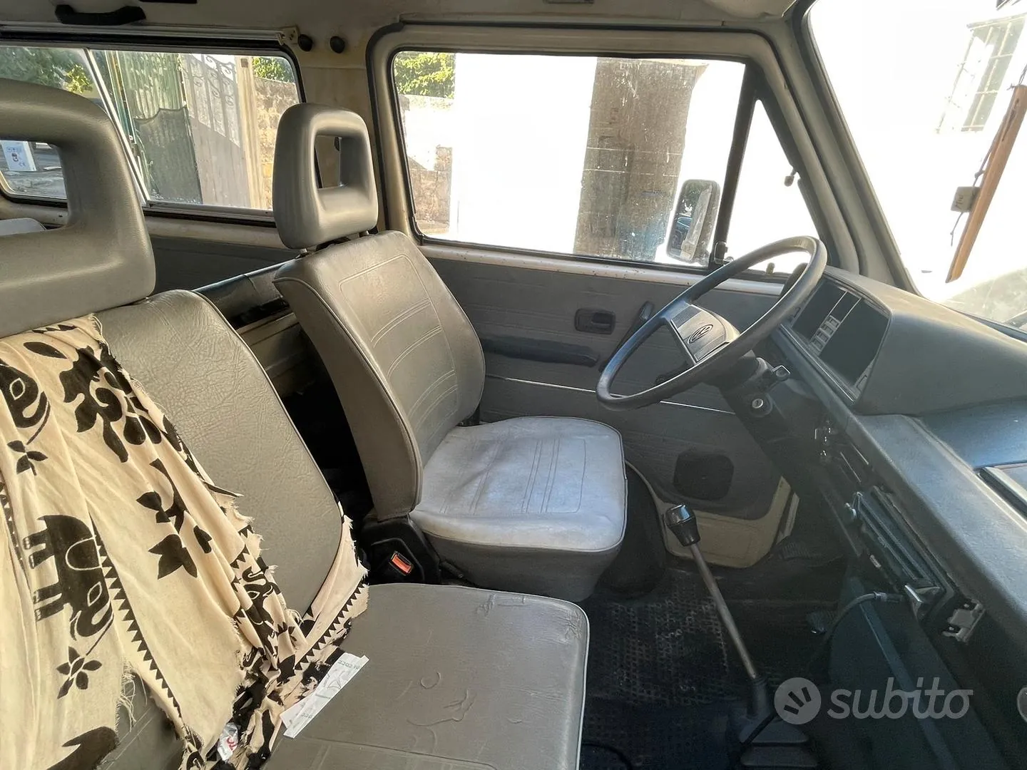 Volkswagen T3 1988 photo 5