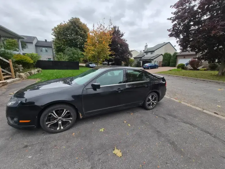 Ford Fusion 2010 photo 3