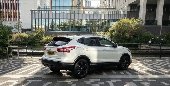 Nissan Qashqai 2015 photo 2