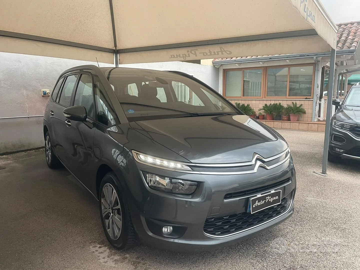Citroen Grand C4 Picasso 2015 photo 3