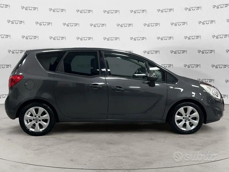 Opel Meriva 2012 photo 4
