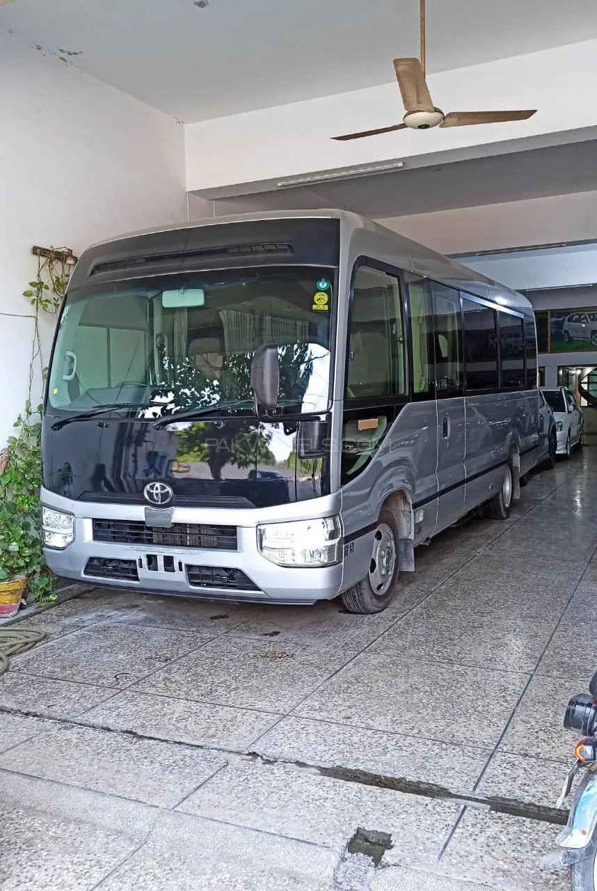 Toyota Coaster
