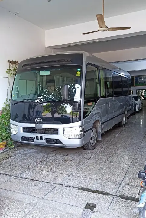 Toyota Coaster