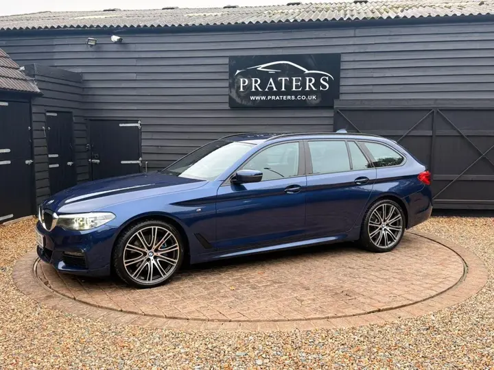 BMW 5 Series 2019 photo 2