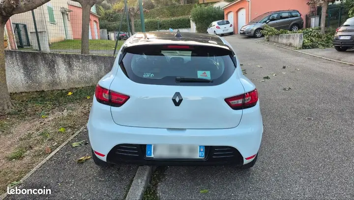 Renault Clio 2019 photo 3