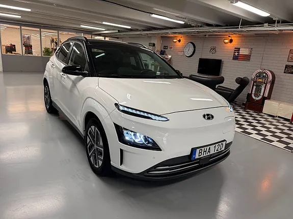 Hyundai Kona 2023 photo 3