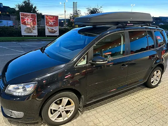 Volkswagen Touran 2015 photo 4
