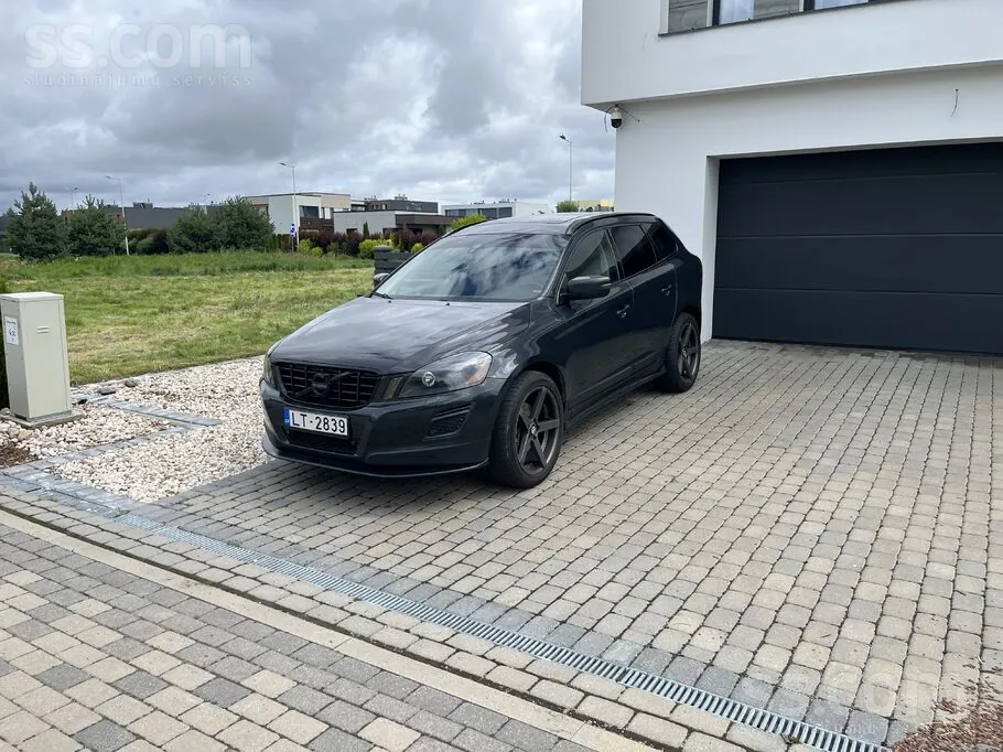 Volvo Xc60 2011 photo 2