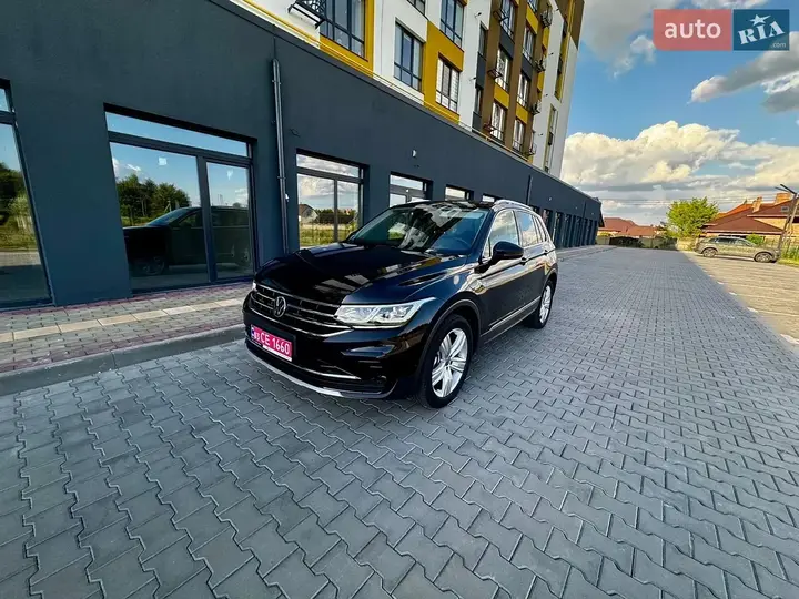 Volkswagen Tiguan 2022 photo 2