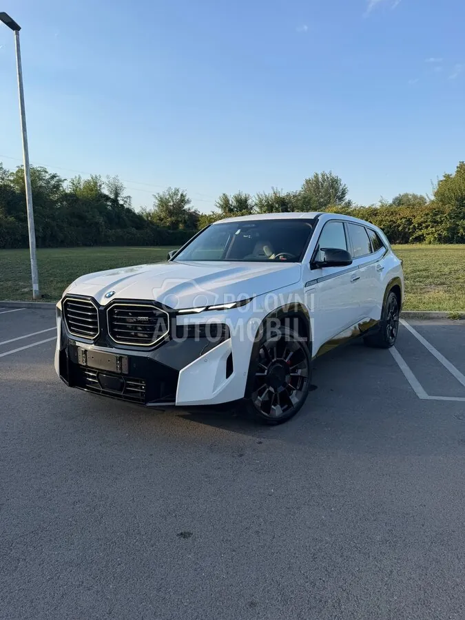 BMW Xm