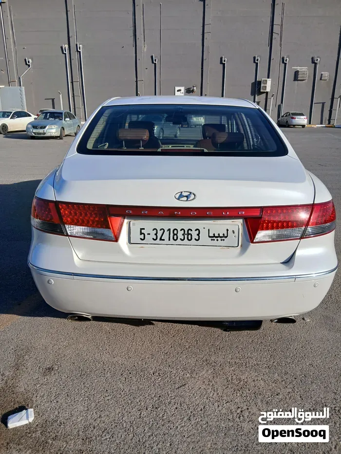 Hyundai Azera 2008 photo 2