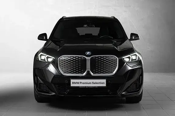 BMW Ix1 2025 photo 2