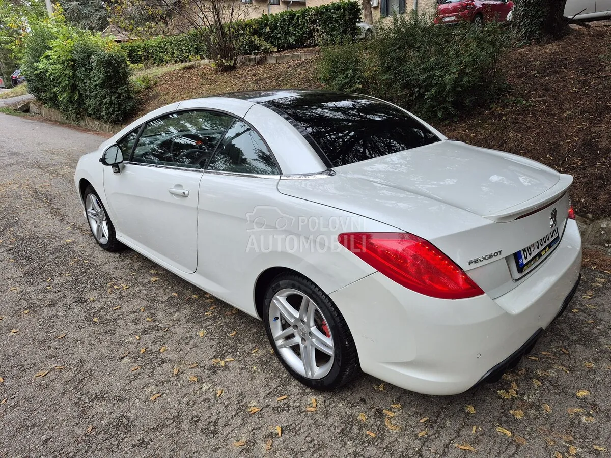 Peugeot 308 2010 photo 4