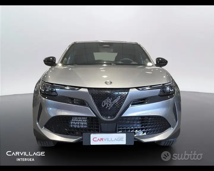 Alfa Romeo Junior 2026 photo 2