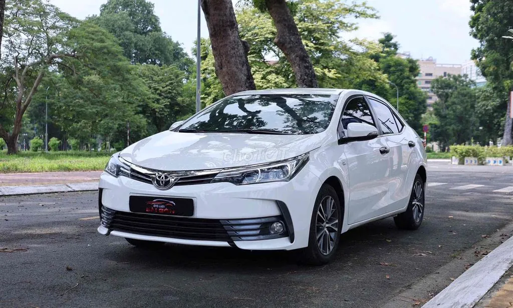 Toyota Corolla 2018 photo 2