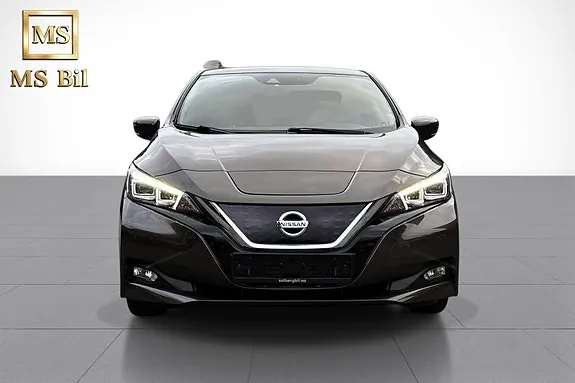 Nissan Leaf 2019 photo 2