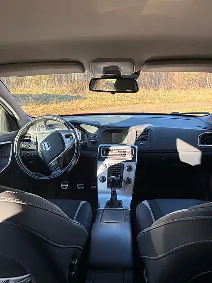 Volvo V60 2012 photo 4