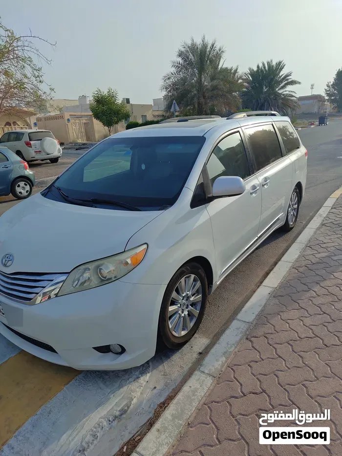 Toyota Sienna