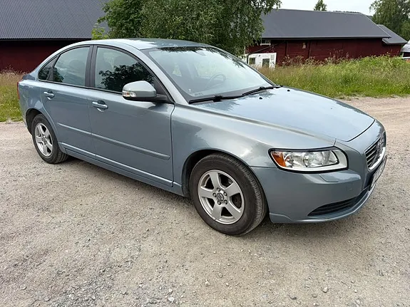 Volvo S40