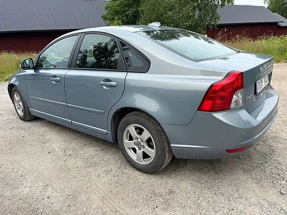 Volvo S40 2011 photo 3