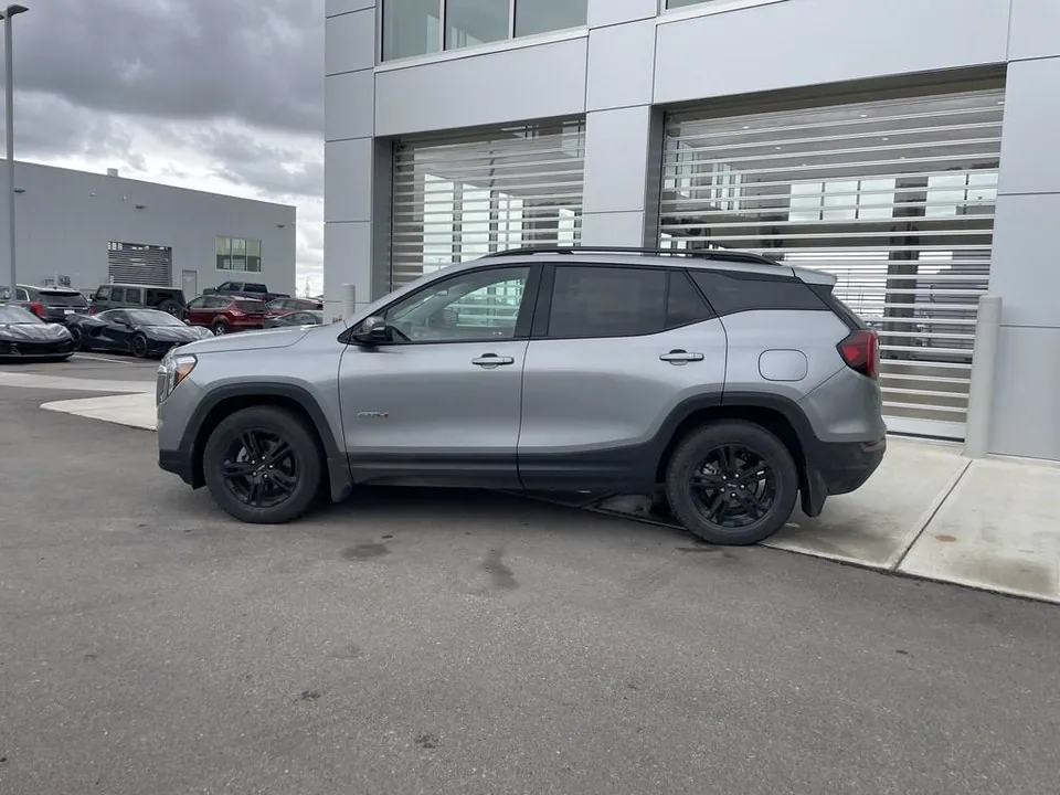 GMC Terrain 2024 photo 5
