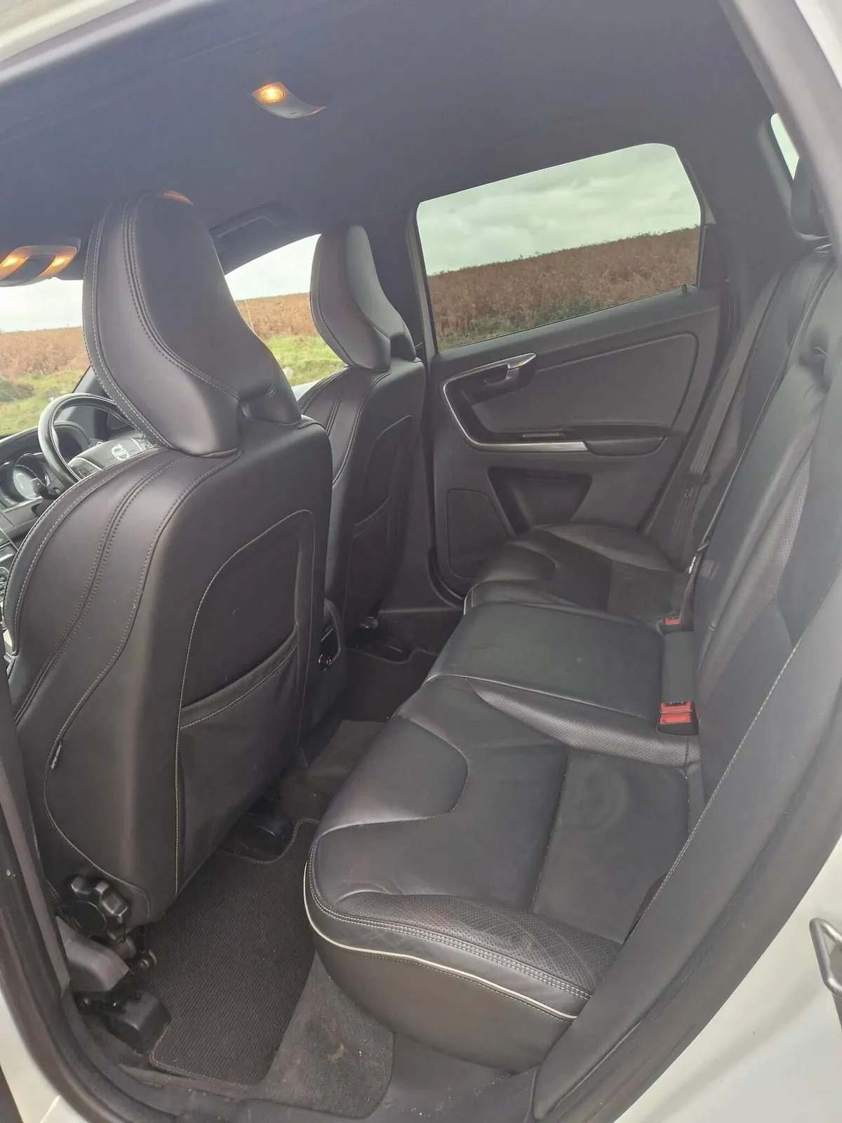 Volvo Xc60 2016 photo 3