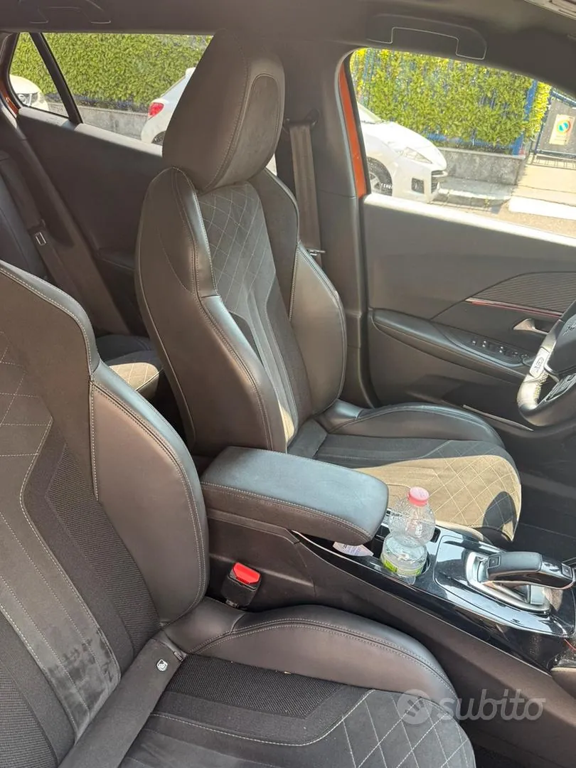 Peugeot 2008 2020 photo 5