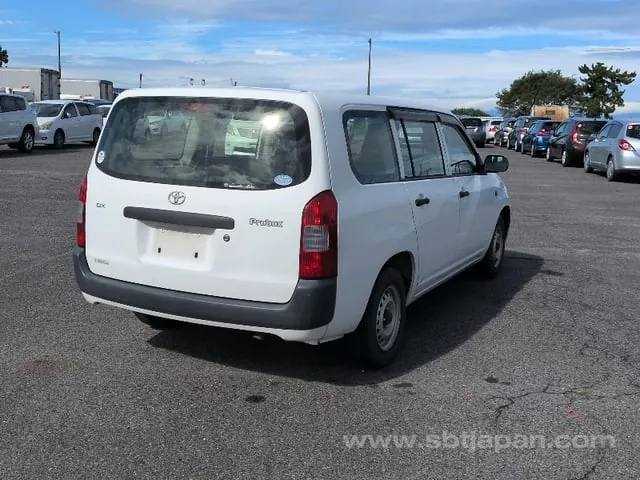 Toyota Probox 2012 photo 4
