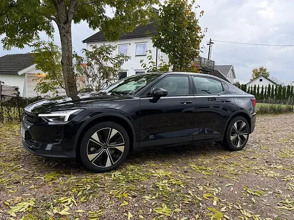 Polestar 2 2023 photo 2