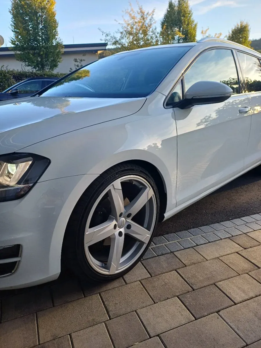 Volkswagen Golf 2014 photo 2