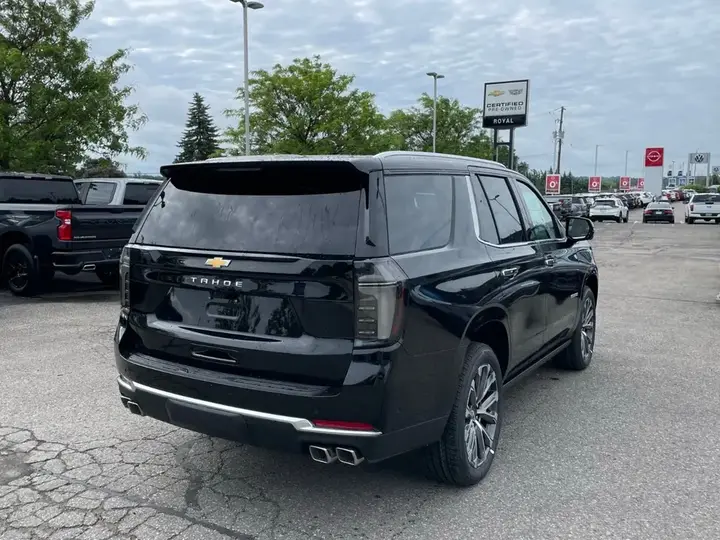 Chevrolet Tahoe 2026 photo 5