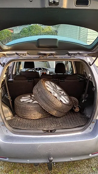Toyota Verso 2011 photo 4