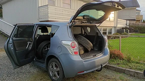 Toyota Verso 2011 photo 5
