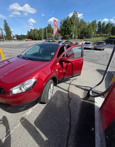 Nissan Qashqai 2010 photo 3