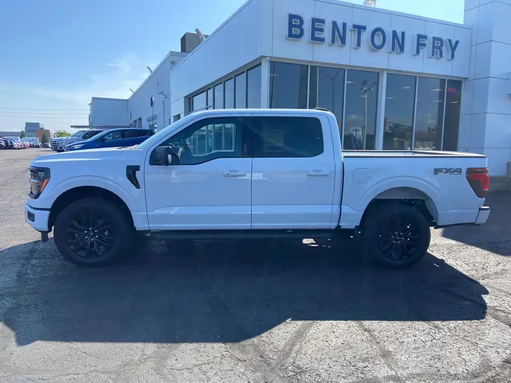 Ford F-150 2026 photo 2