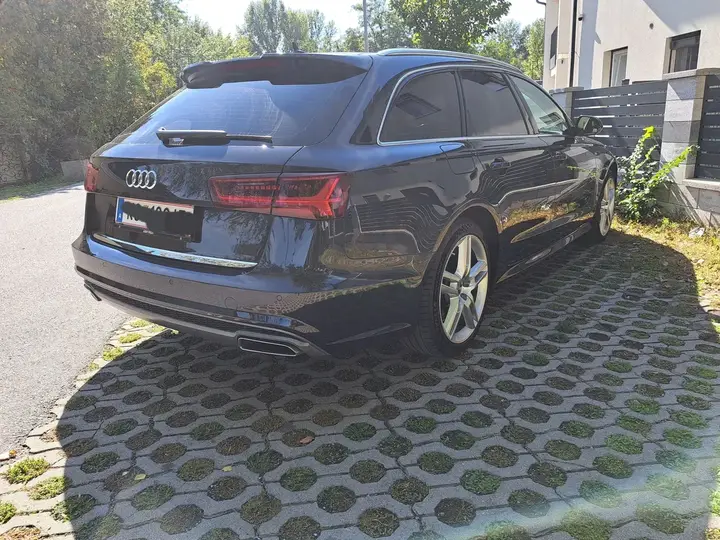 Audi A6 Avant