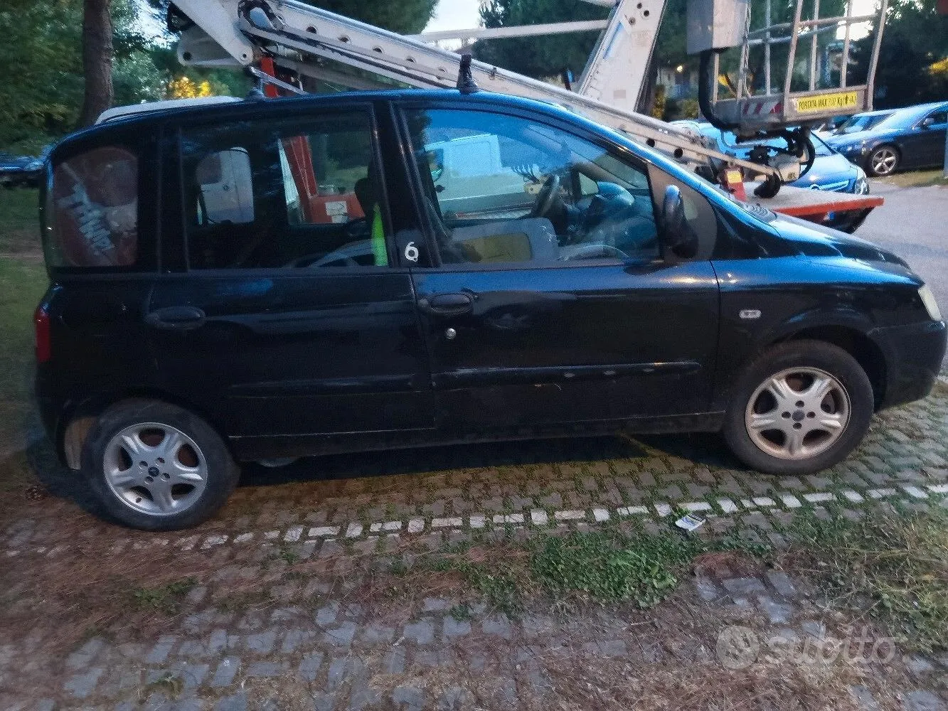 Fiat Multipla 2010 photo 2