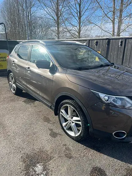 Nissan Qashqai 2015 photo 2